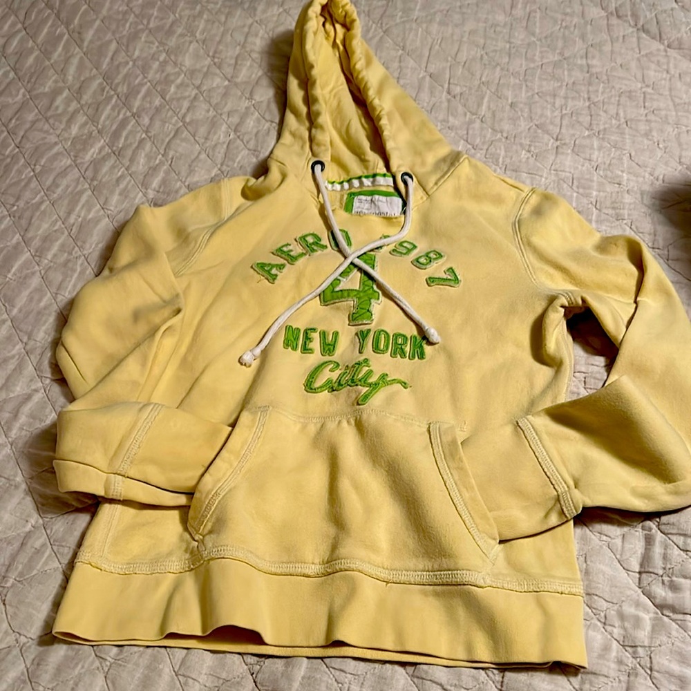Aeropostale sweatshirt